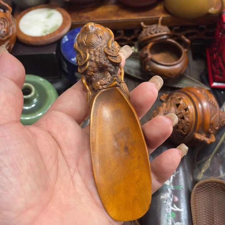 花梨木类端景台陶瓷艺术家的