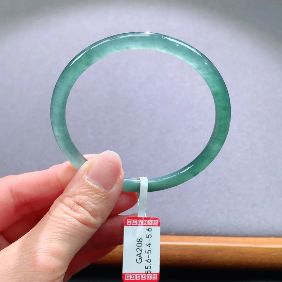 翡翠手镯未镶嵌天然翡翠手镯叮当镯