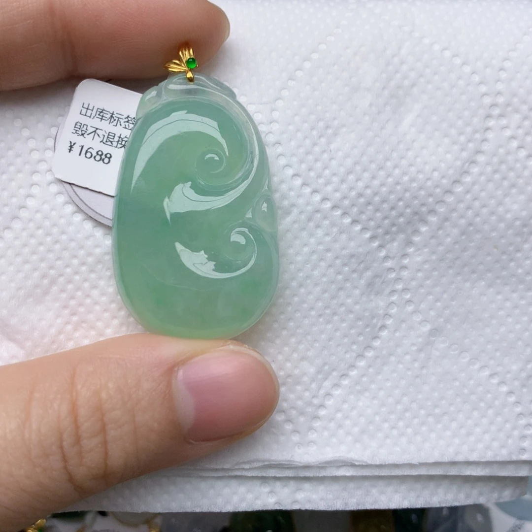 翡翠18K金镶嵌颈饰天然A货翡翠