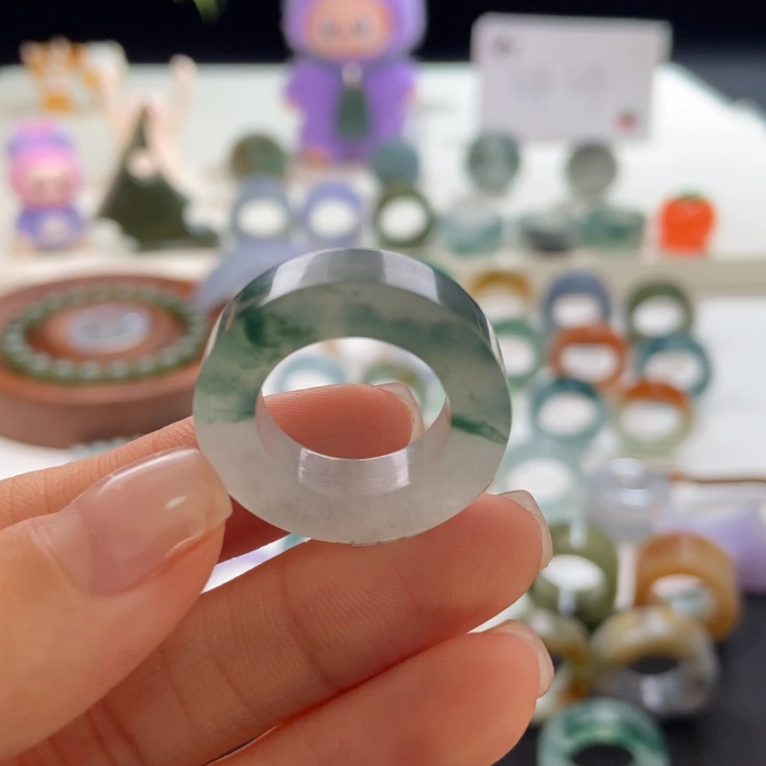 未镶嵌定制翡翠冰飘