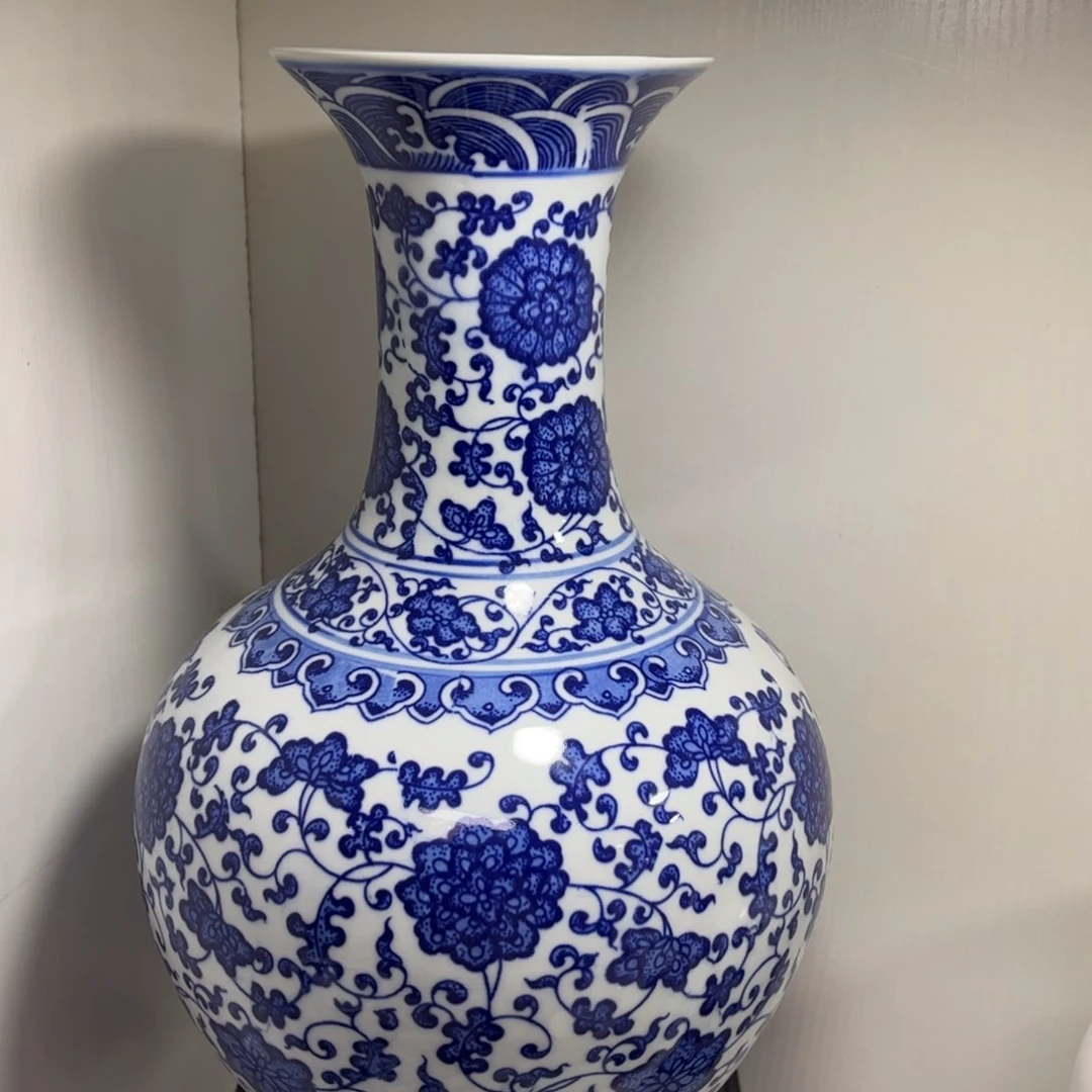 景德镇陶瓷滑坡摆件