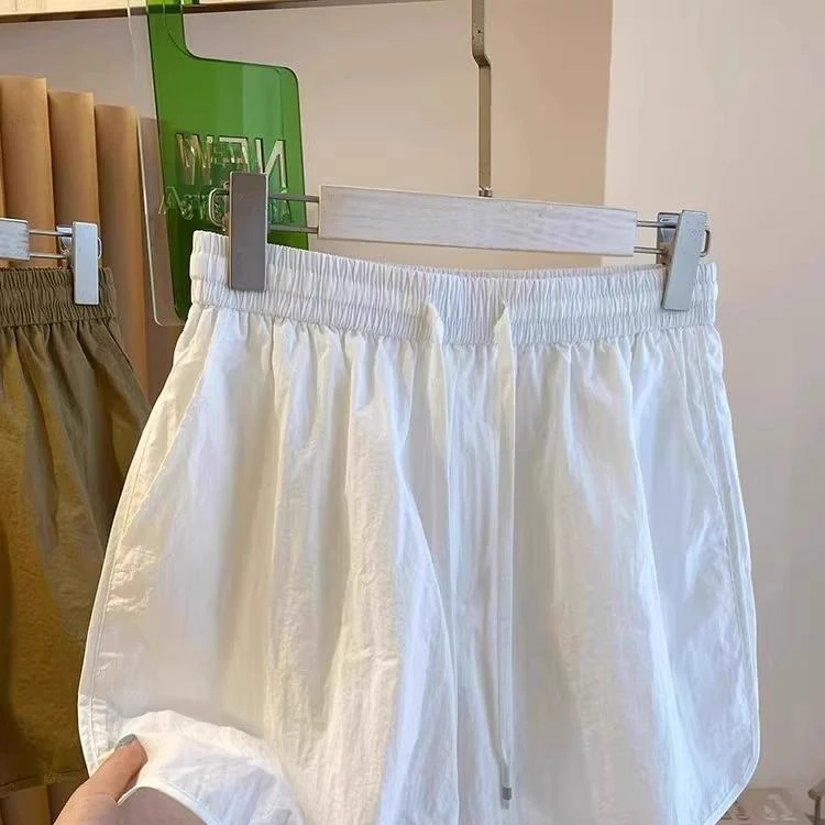 冰丝速干白色短裤女夏大码女款瑜伽热裤宽松休闲运动短裤阔腿裤