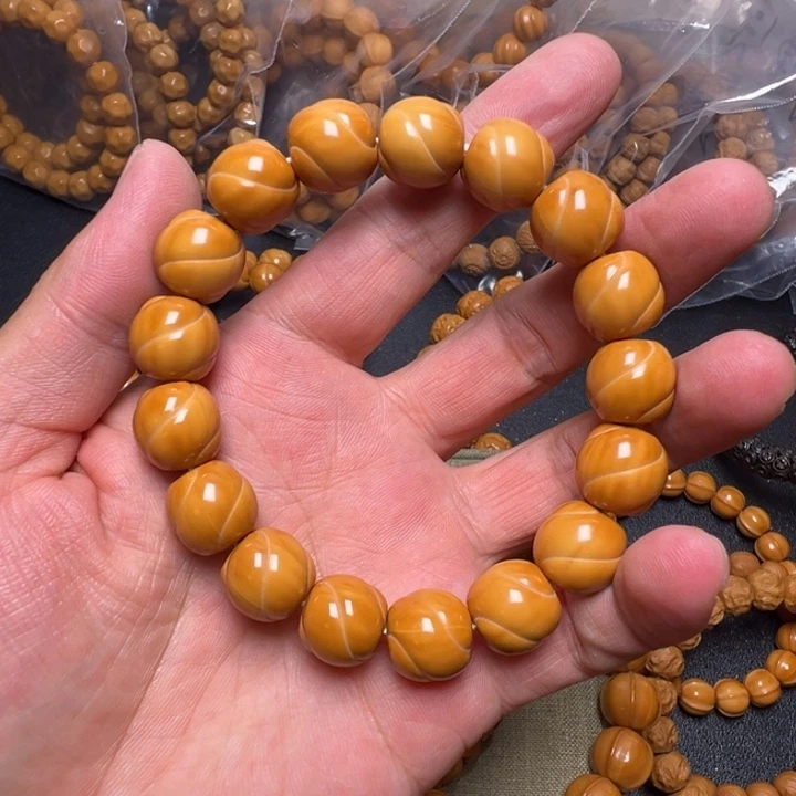 猴头核桃手串花卷