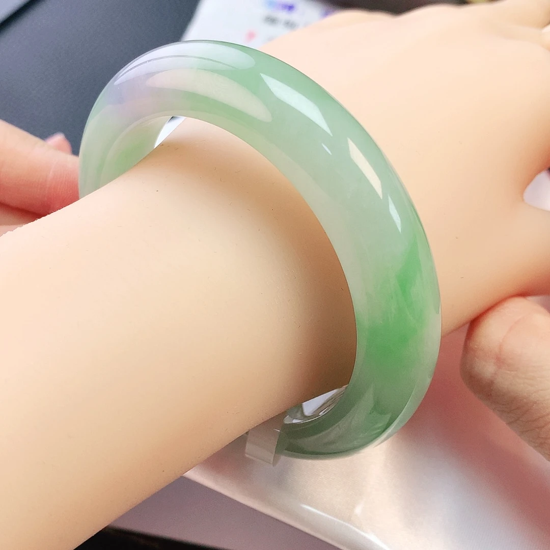 未镶嵌手镯翡翠56圈