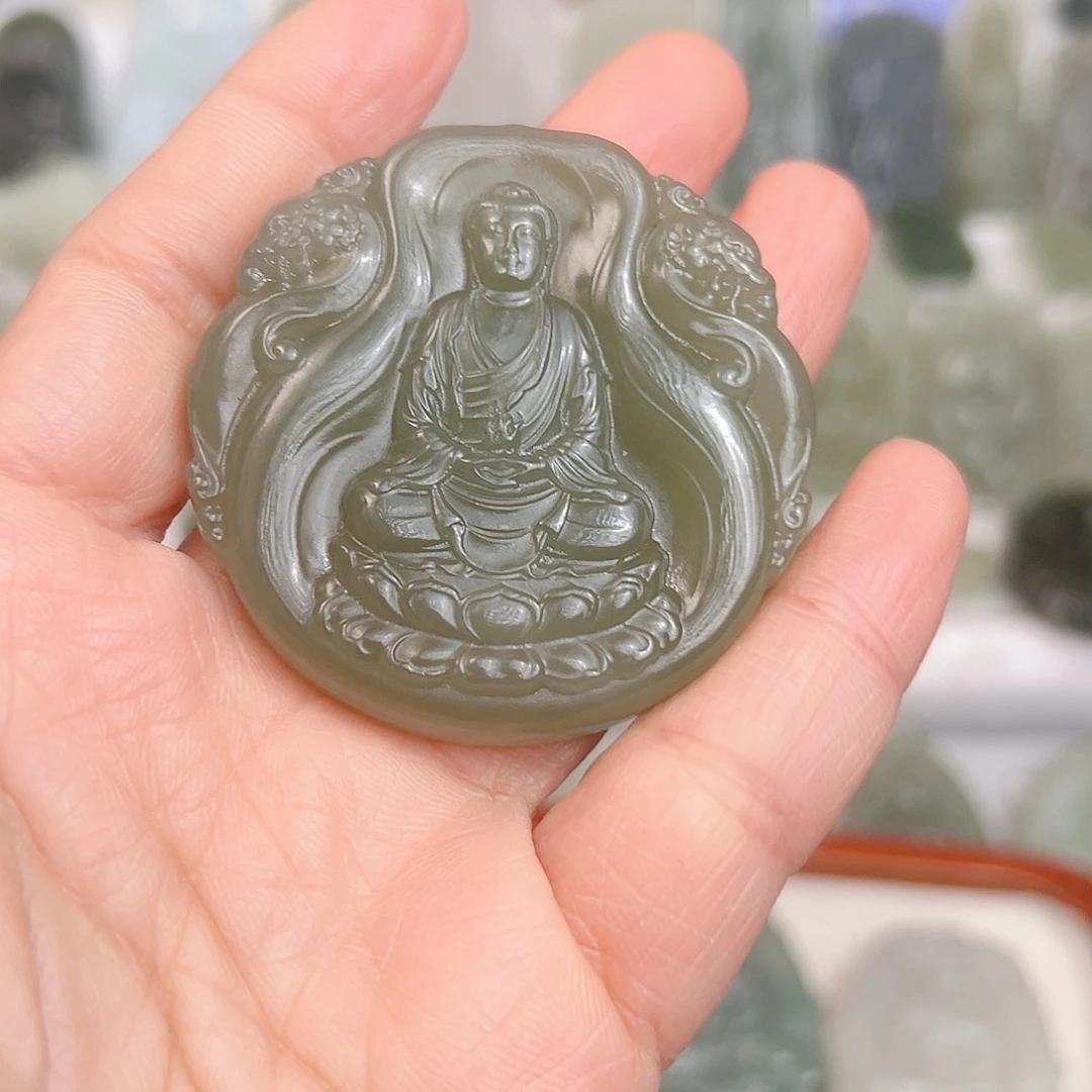 颈饰未镶嵌和田玉好**见