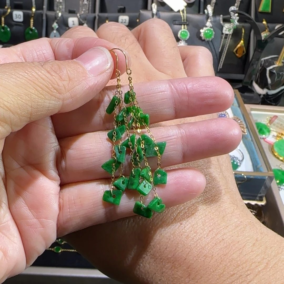 翡翠18K金镶嵌颈饰耳钩