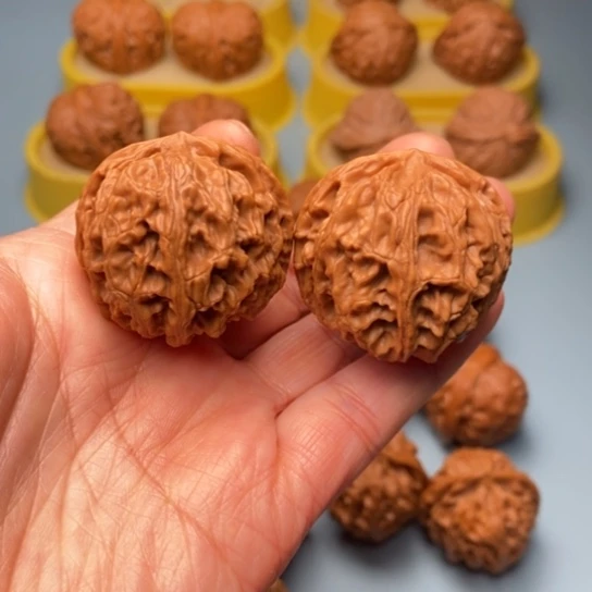 文玩核桃吊坠苹果园精对 36 37