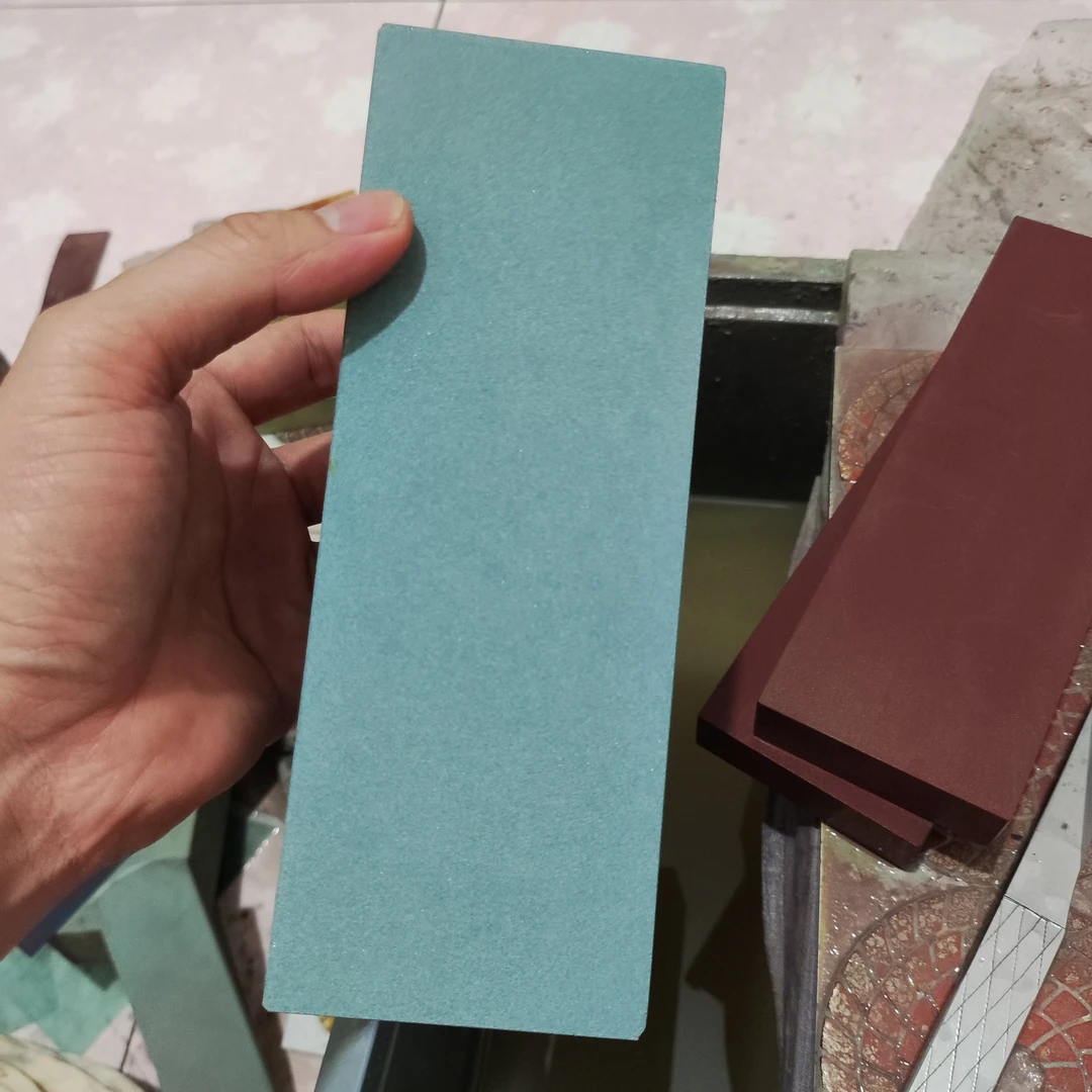 烧结绿碳化硅磨刀石 粗磨磨刀石新品粗磨400目绿碳，200/75/50毫米