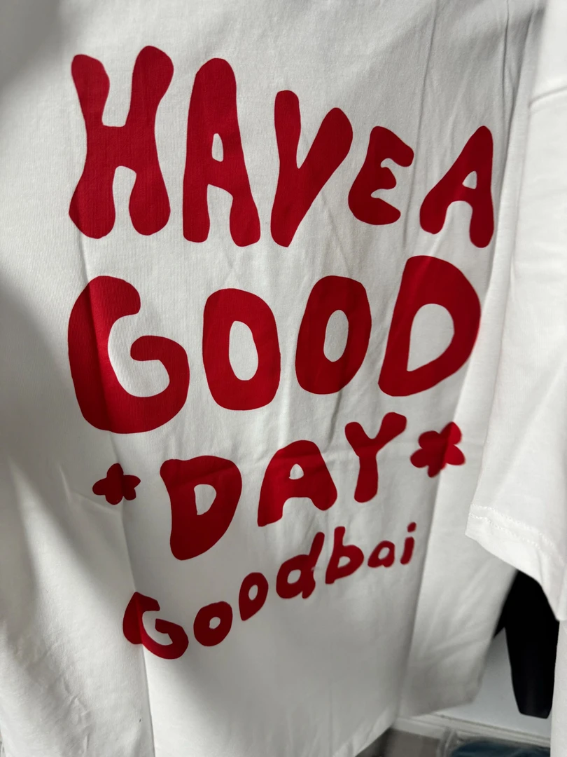 古德拜纯棉红色字母印花短袖