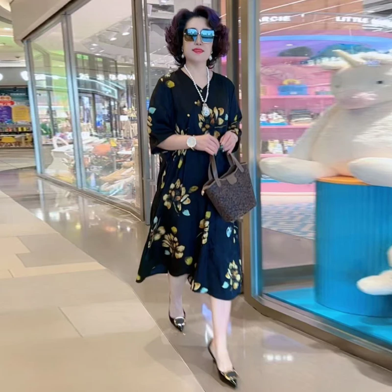 A73夏新款高端阔太太时尚加肥加大码200斤宽松显瘦气质减龄连衣裙