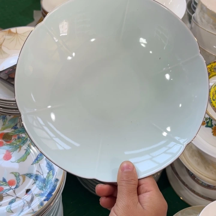 瓷片青瓷八寸深盘微瑕两个