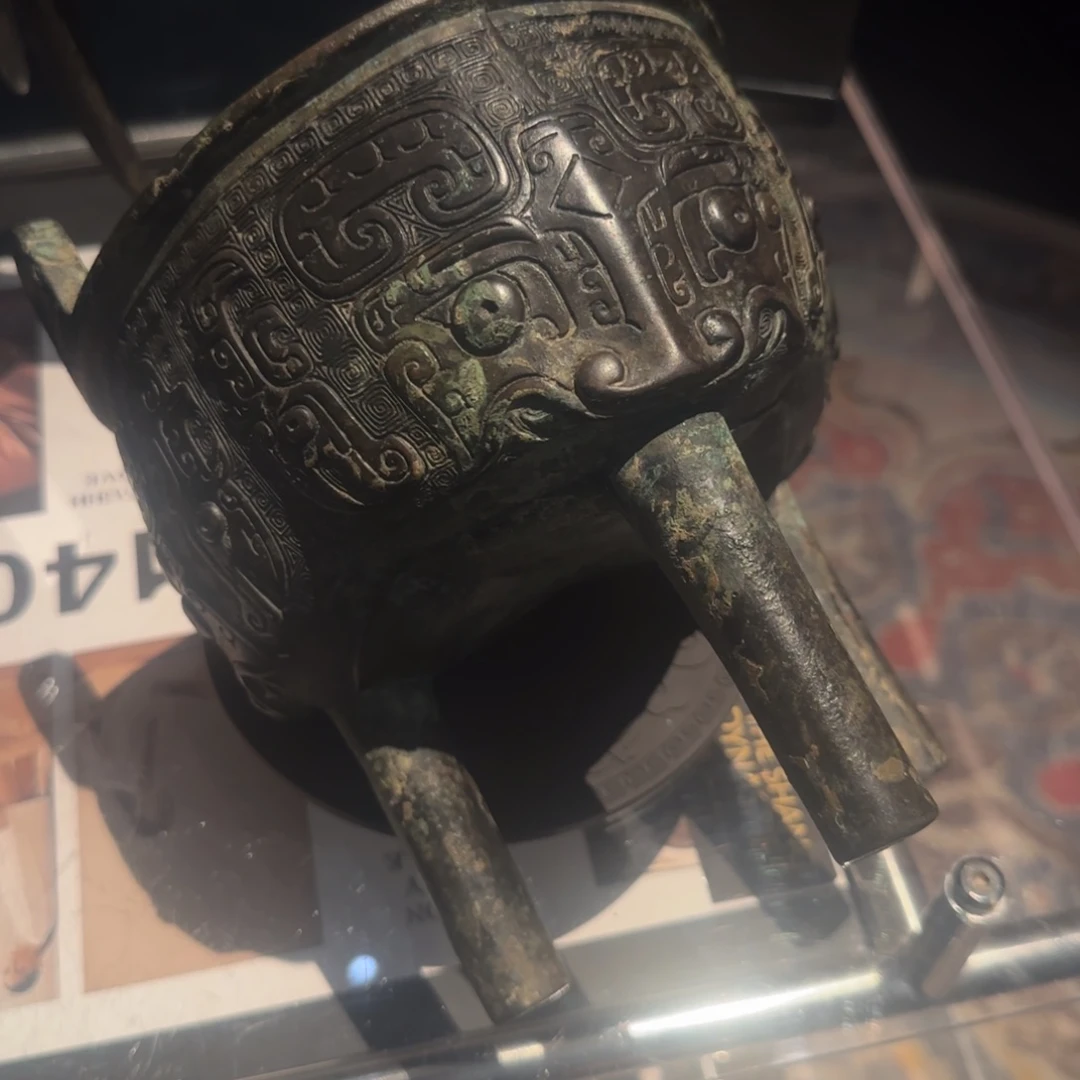 Z***Z古铜鼎艺术品一件