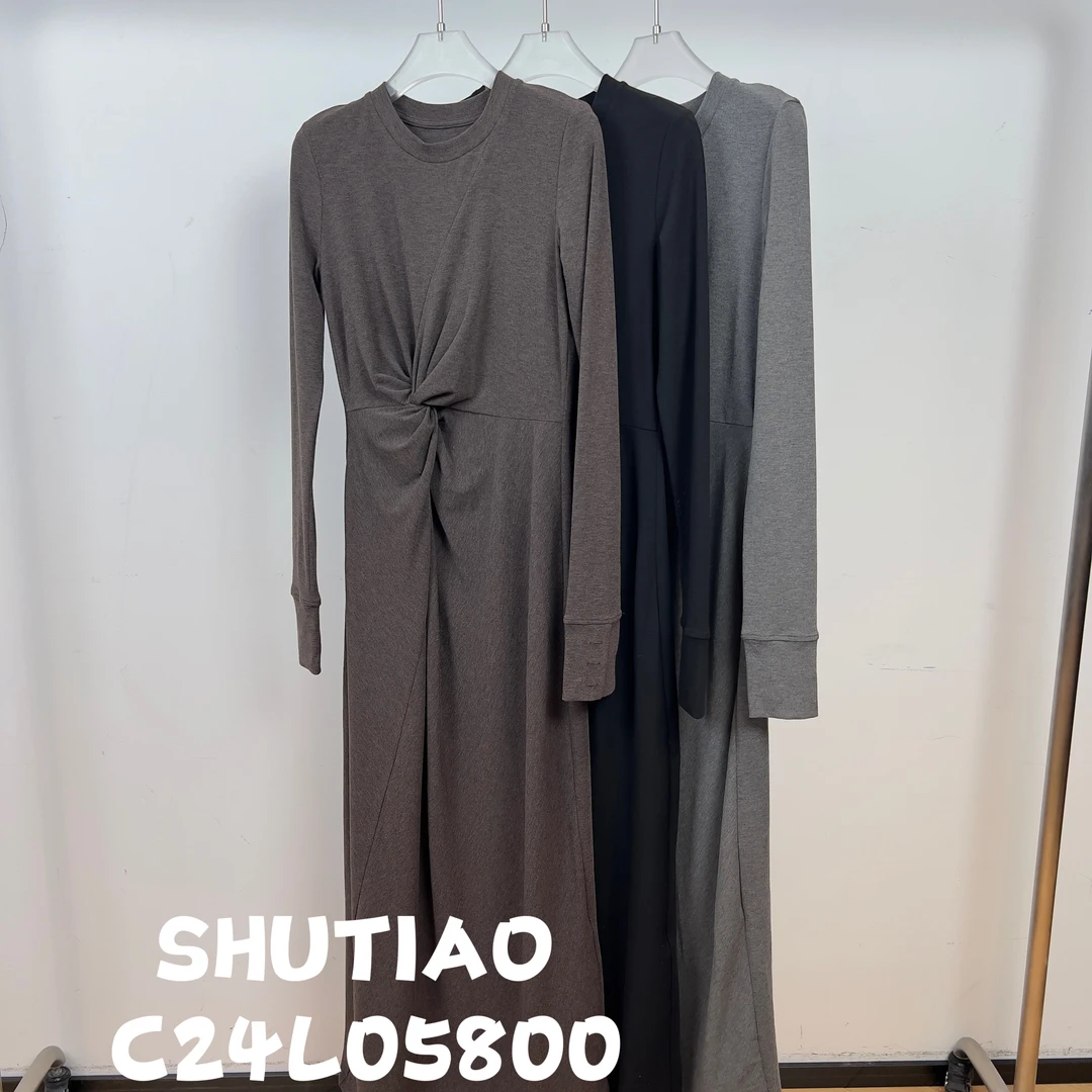 【SHUTIAO】2024秋冬：新款小众设计款连衣裙C24L05800