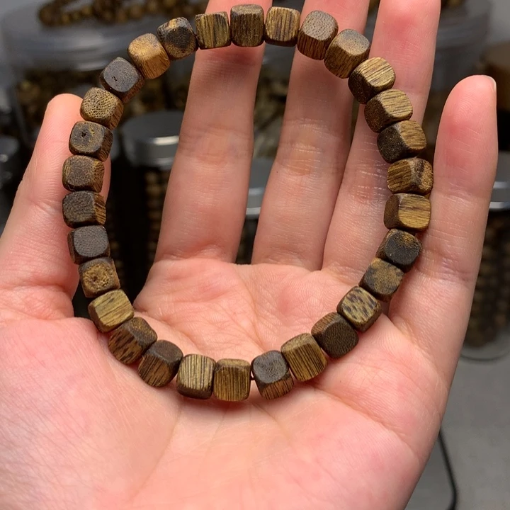 沉香碎屑沉香沉香奇楠单圈卡6保4克+