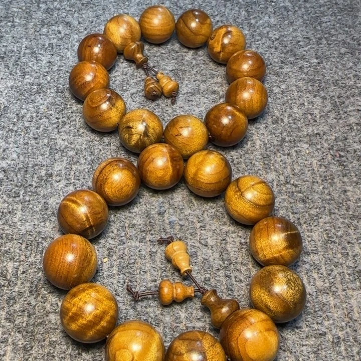 金丝楠全陈化老料把件串2.0发一条