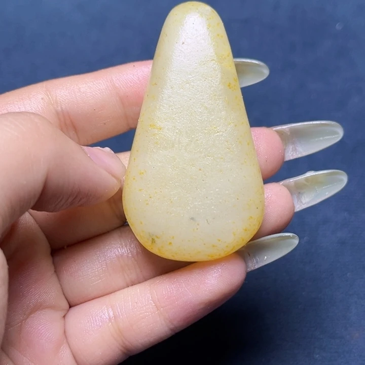 未镶嵌和田玉珠宝奇石