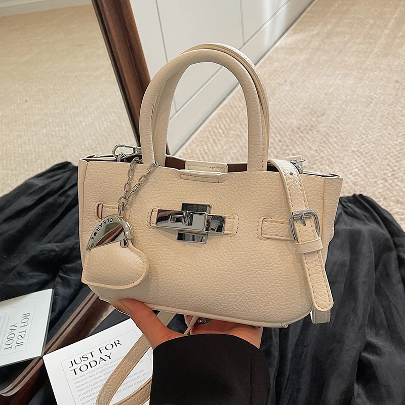 高级感洋气小包包女式2025新款时尚百搭斜挎包精致手提通勤小拎包