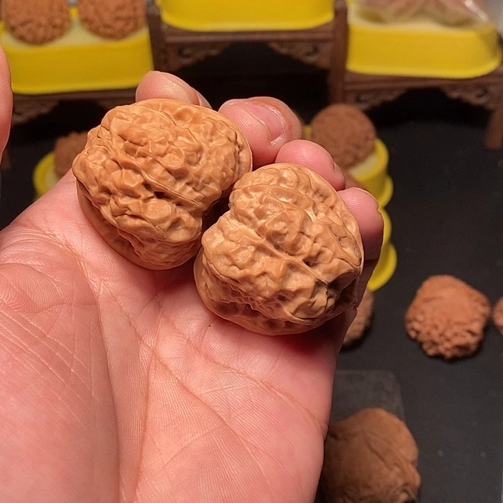 发***记吊坠文玩核桃41尺，蛤蟆头