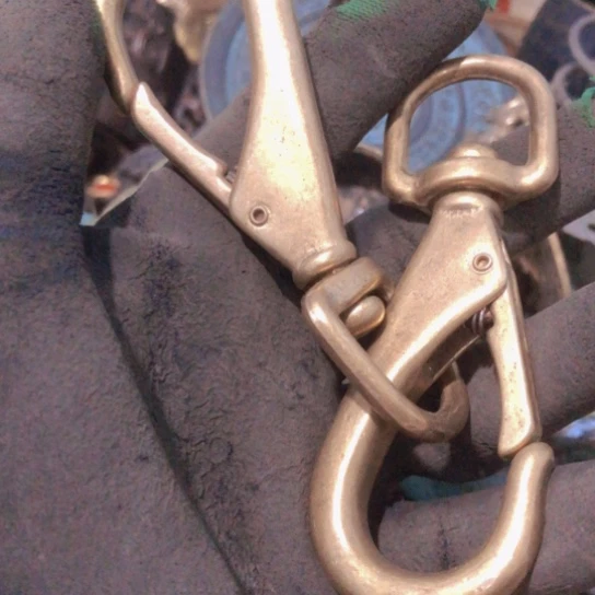 窗**雨闪电购铜摆件工艺品