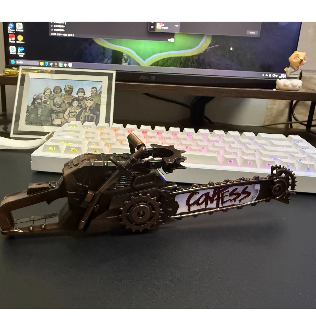 三角洲游戏电锯惊慌全全金属游戏模型未开刃