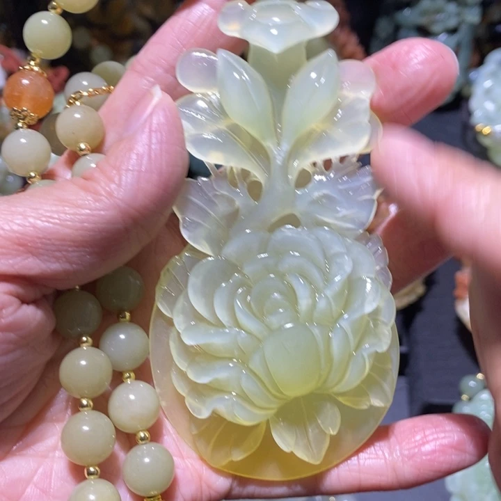 岫玉岫玉吊坠未镶嵌