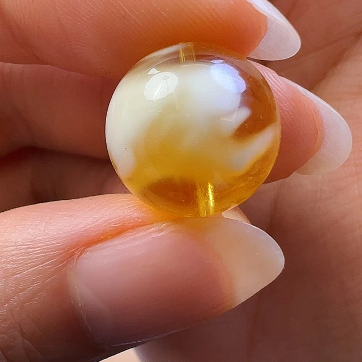 未镶嵌蜜蜡珠宝奇石