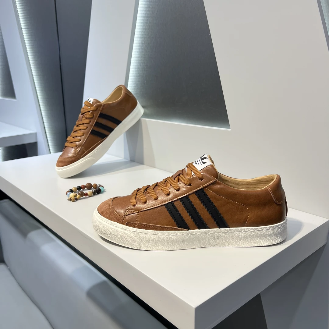 秋季中年青年休闲风板鞋休闲板鞋运动鞋单鞋男款