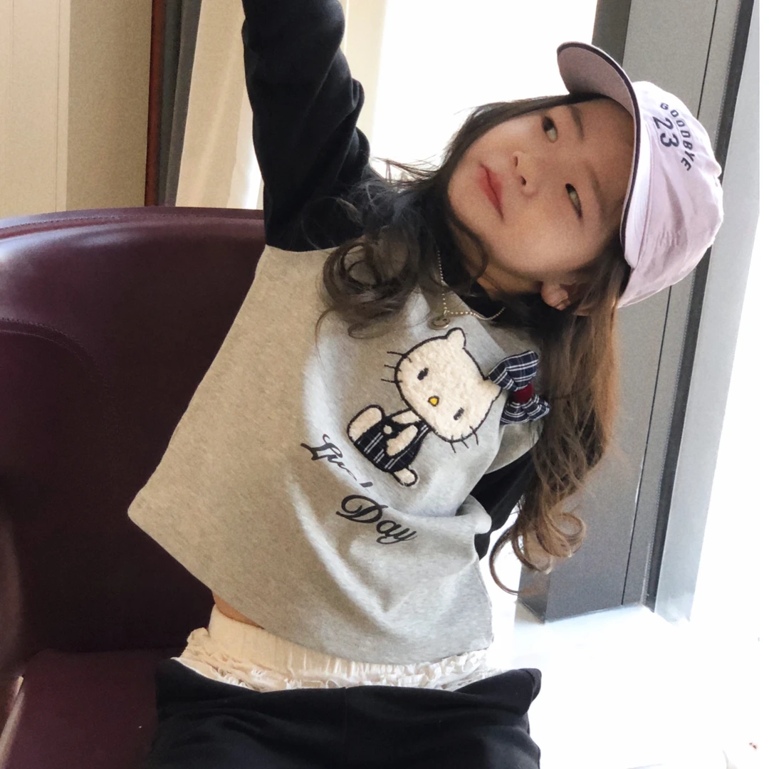 立体蝴蝶结小猫t恤女童 25C068