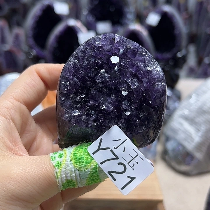 水晶未镶嵌大型摆件（非配饰）摆件