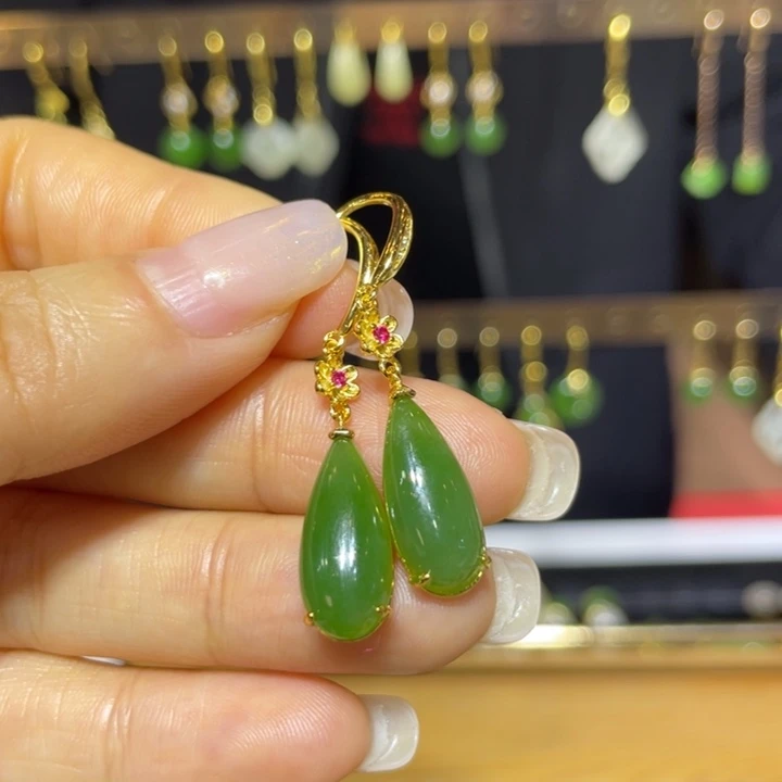 和田玉银S925镶嵌耳饰