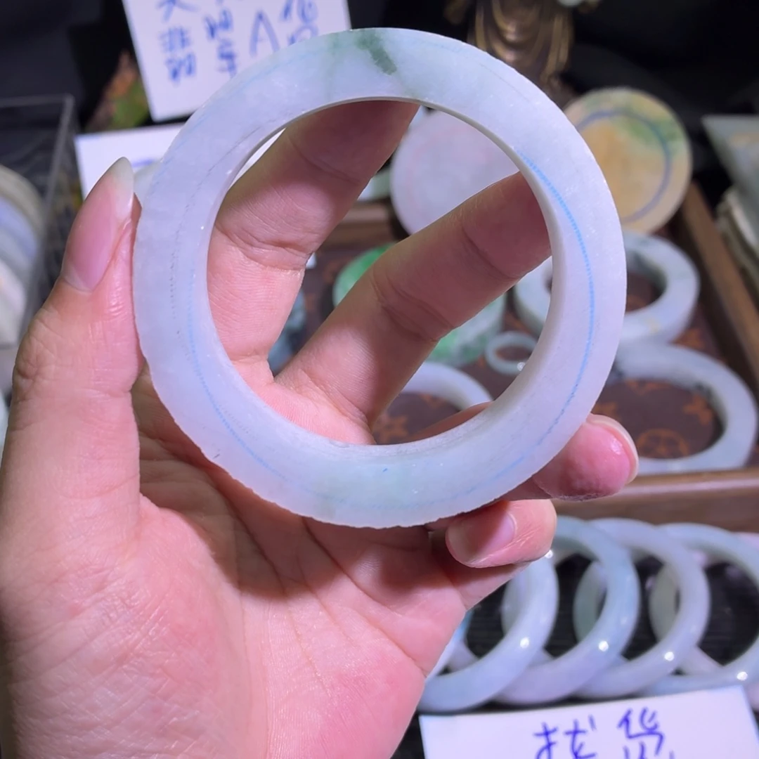 定制翡翠未镶嵌翡翠A货毛胚手镯定制