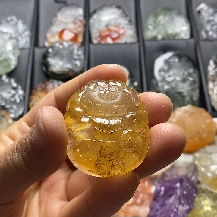 颈饰水晶未镶嵌水晶吊坠