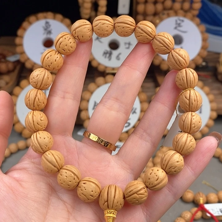 桃核手串金蝉子12a抛光板误差0.5