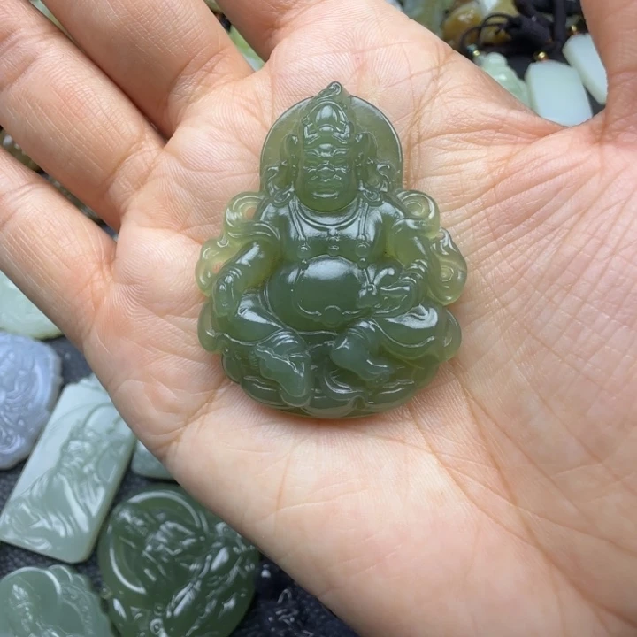 和田玉未镶嵌珠宝奇石