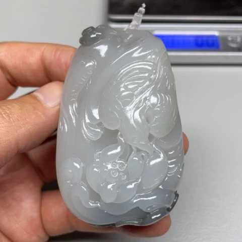 和田玉未镶嵌吊坠(不含链)龙**一