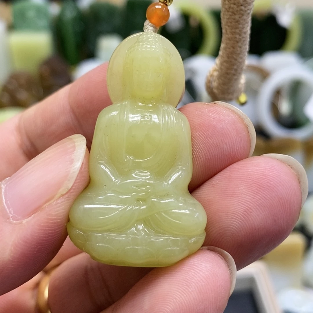 【闪购商品】颈饰未镶嵌和田玉