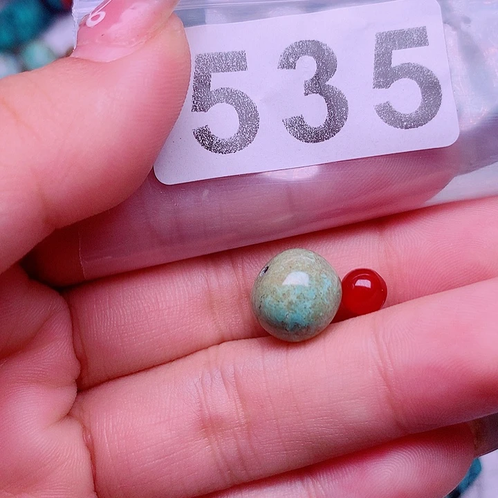 未镶嵌南红玛瑙珠宝奇石