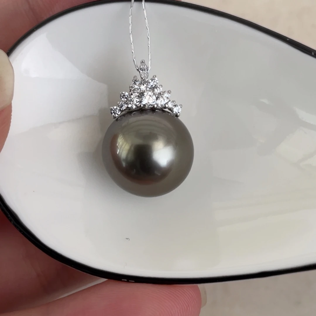 18K金镶嵌海水珍珠吊坠(不含链)14.2mm