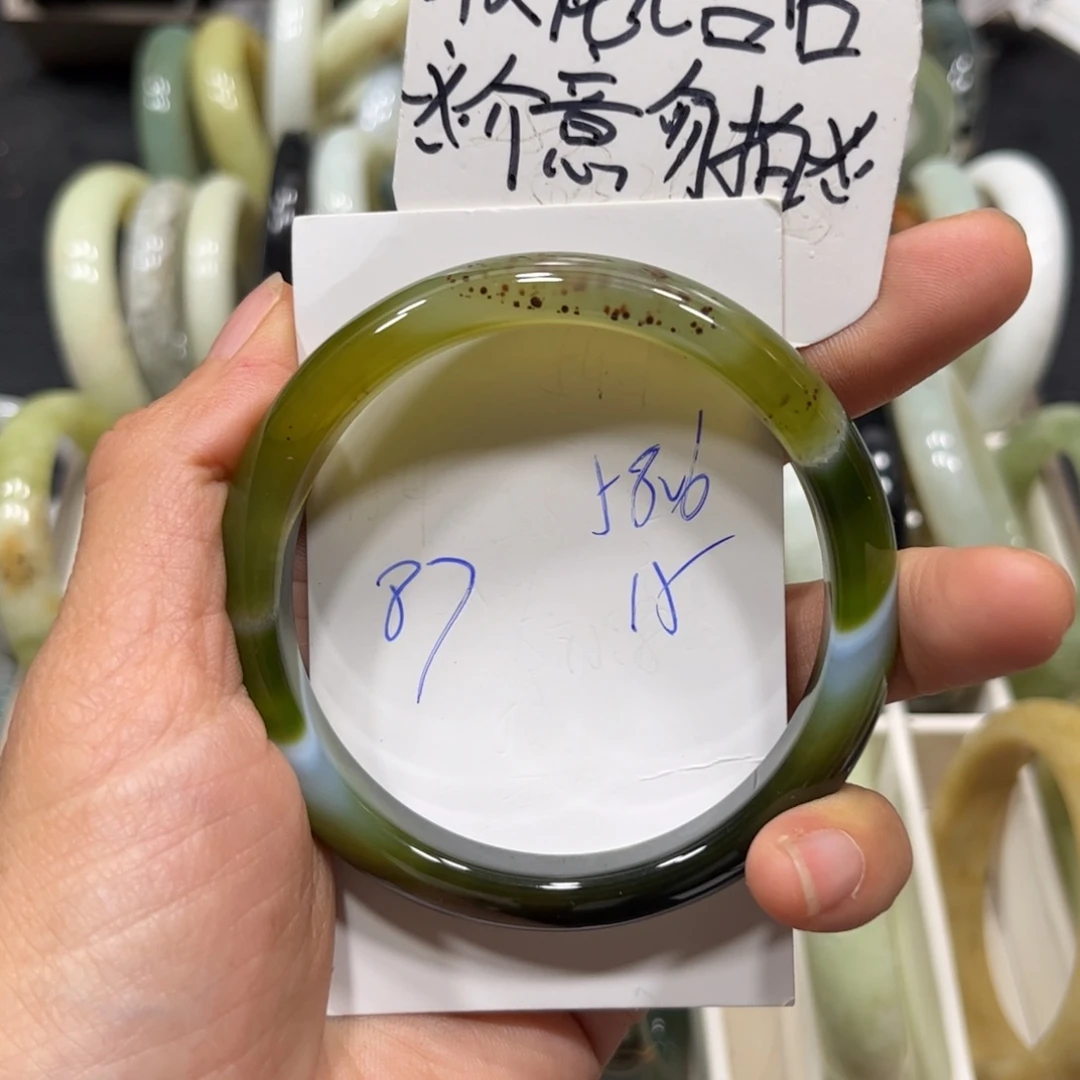 玛瑙/玉髓未镶嵌手镯