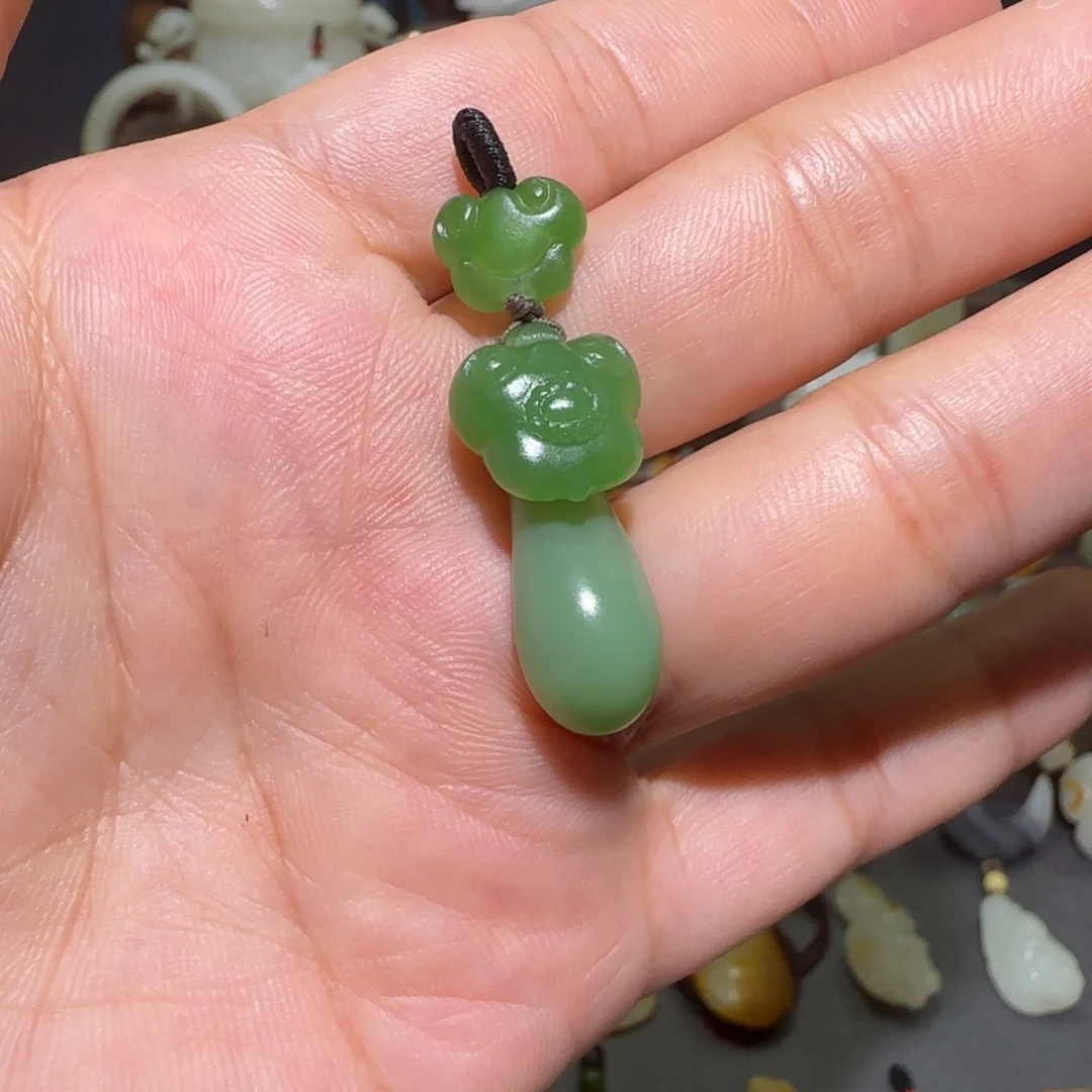 未镶嵌和田玉车挂