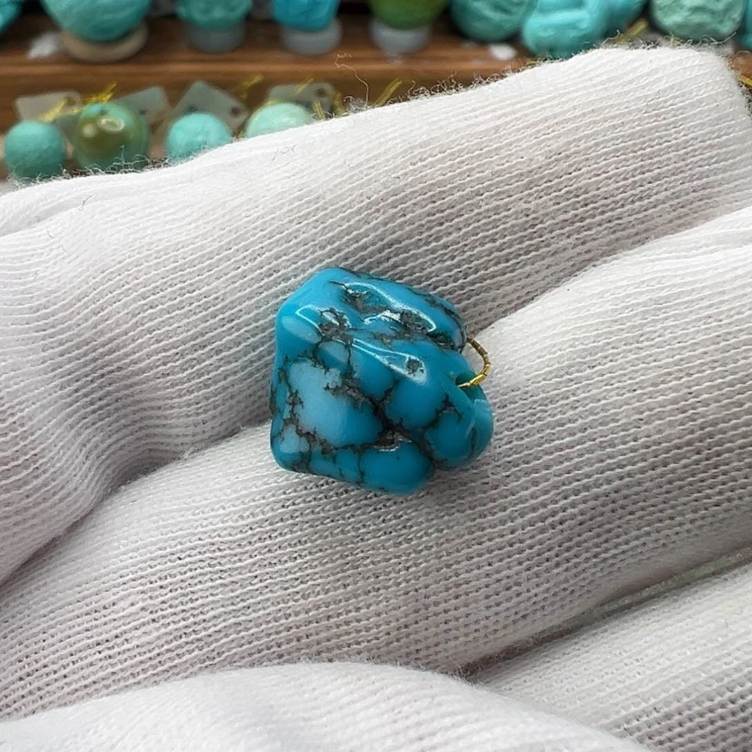 绿松石配饰未镶嵌