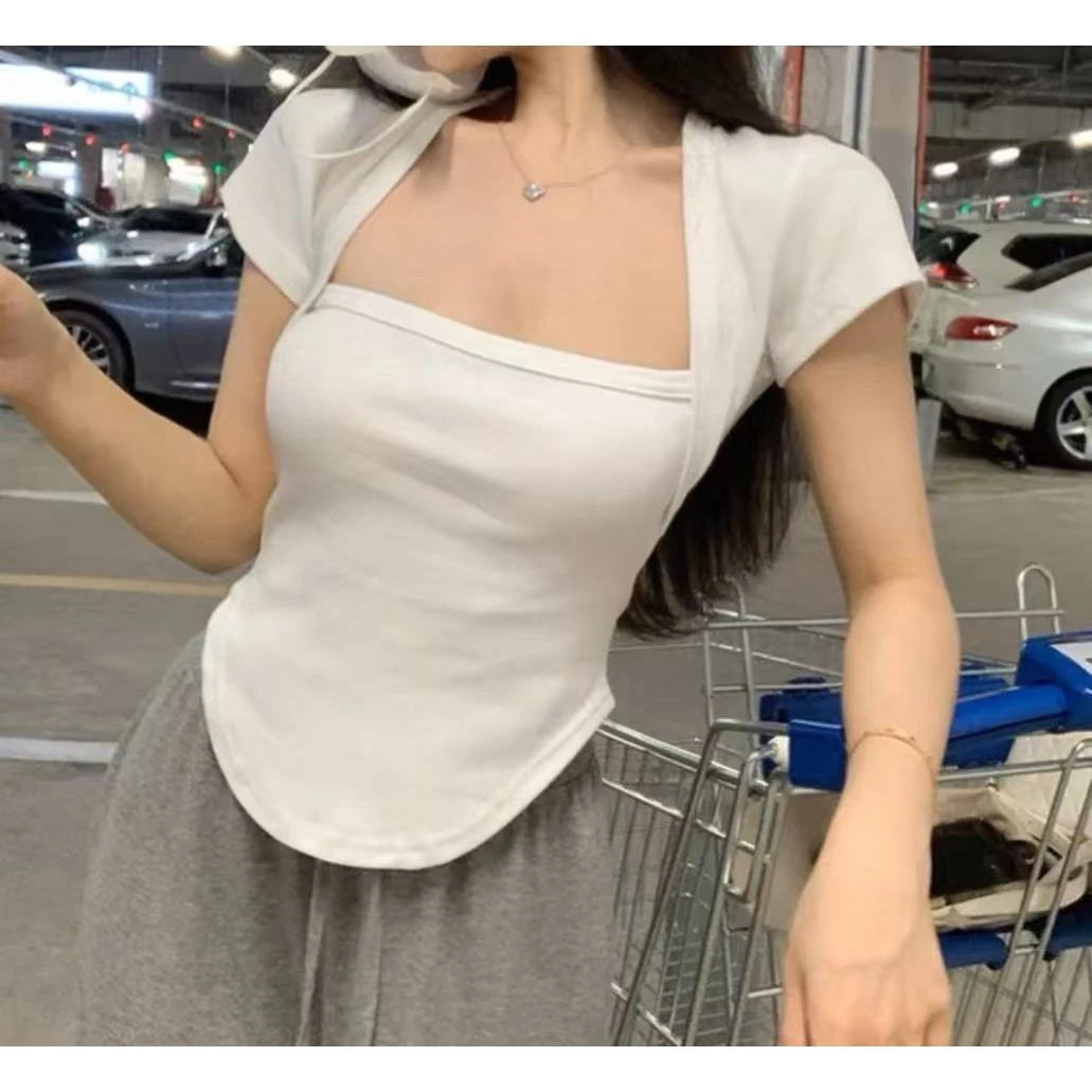 （倩倩）大码女装辣妹方领正肩短袖T恤夏不规则修身显瘦上衣750