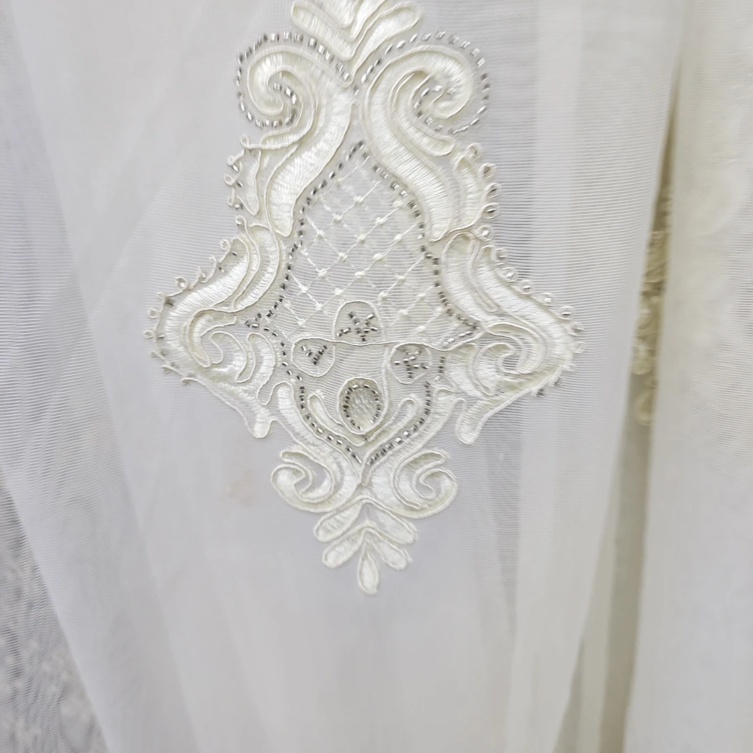 8869白色欧花刺绣纱帘宽4.9米一片高度2.8米钩款