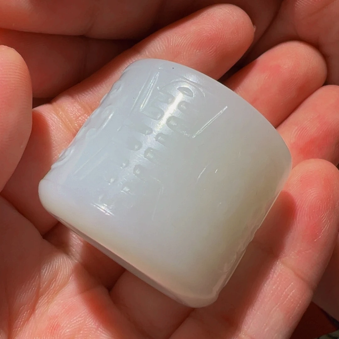 【闪购商品】颈饰未镶嵌和田玉J****胖