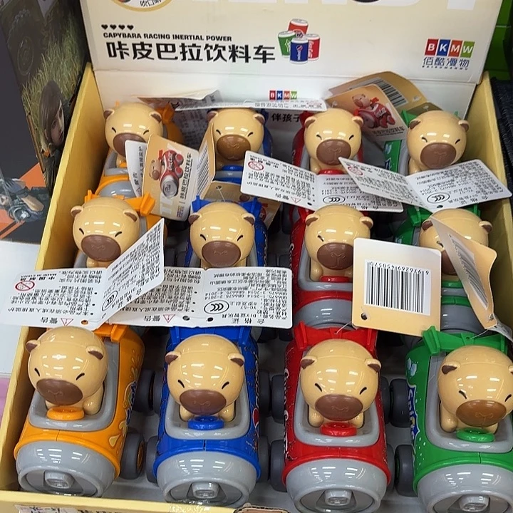 十二个装卡皮巴拉饮料车