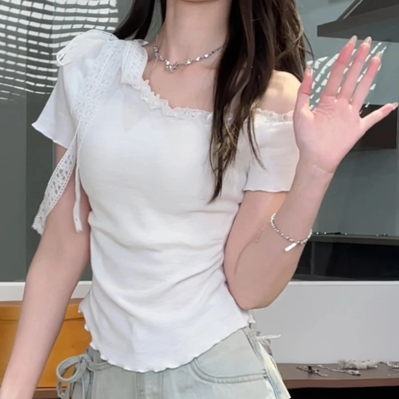 2025夏季新款甜美风斜肩蕾丝拼接系带抽褶设计感气质短袖上衣