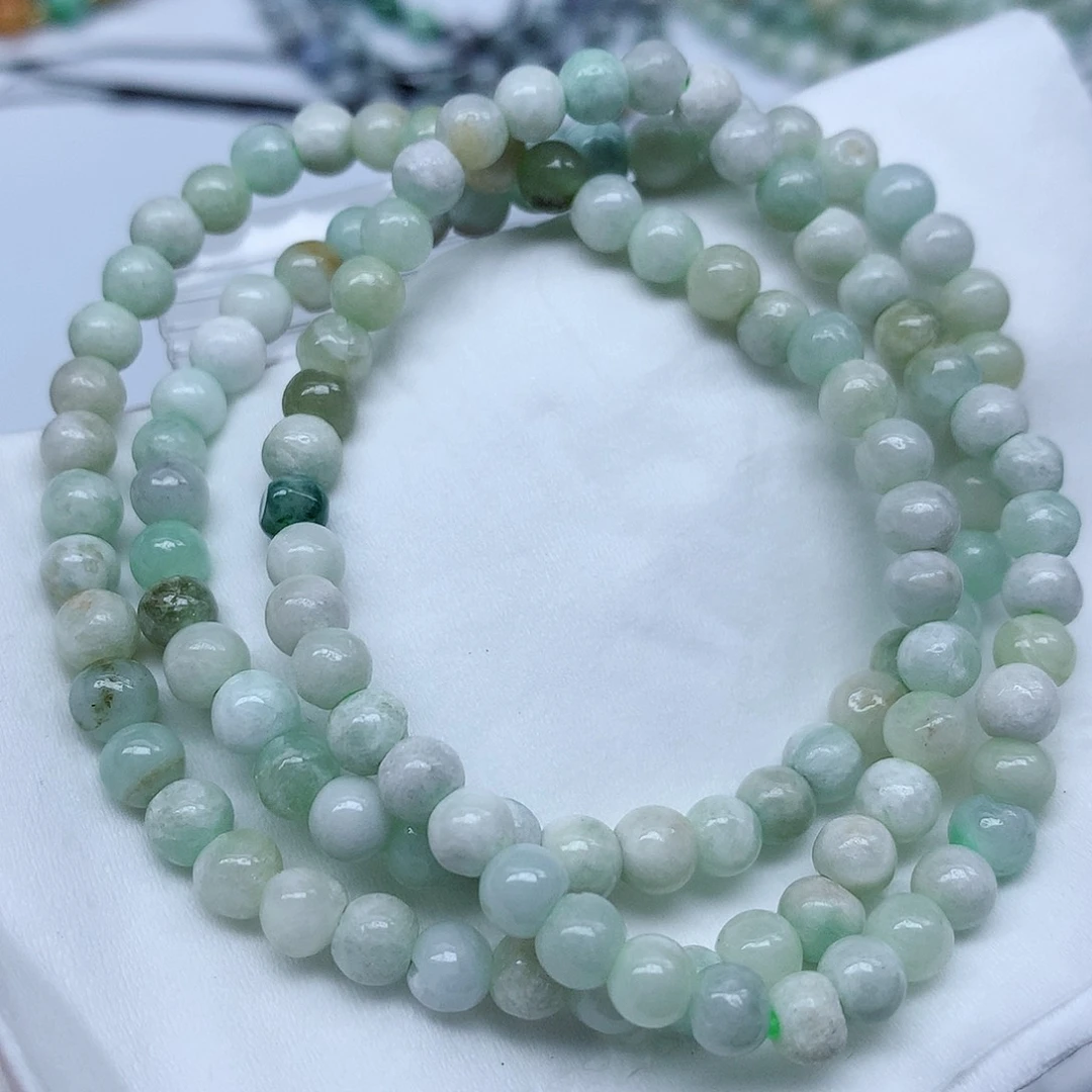 翡翠未镶嵌颈饰手串