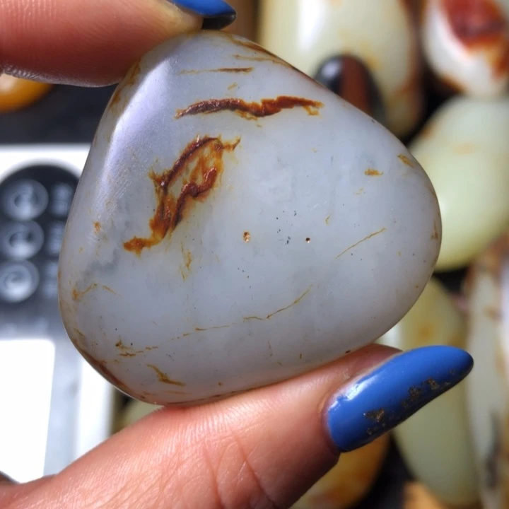 和田玉未镶嵌珠宝奇石