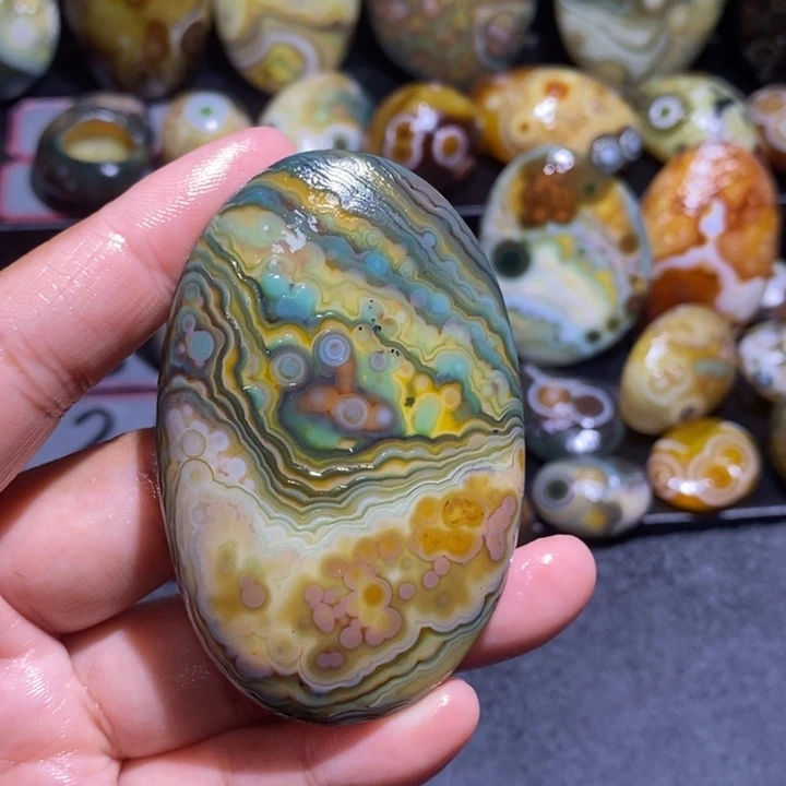 玛瑙/玉髓未镶嵌珠宝奇石113