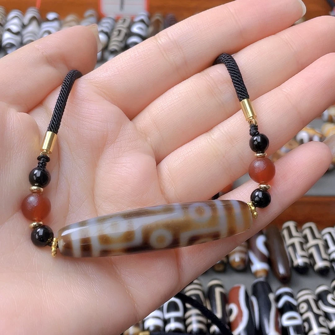 未镶嵌颈饰玛瑙/玉髓